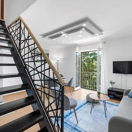 Maria דירה פורץ